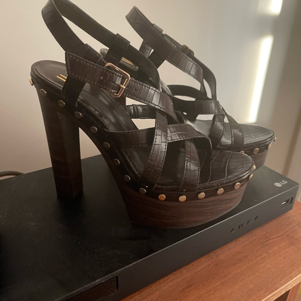 Sexy 4 inch heeled sandals